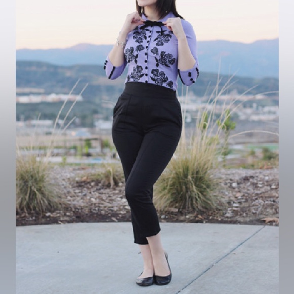 Laura Byrnes Cropped Trousers L